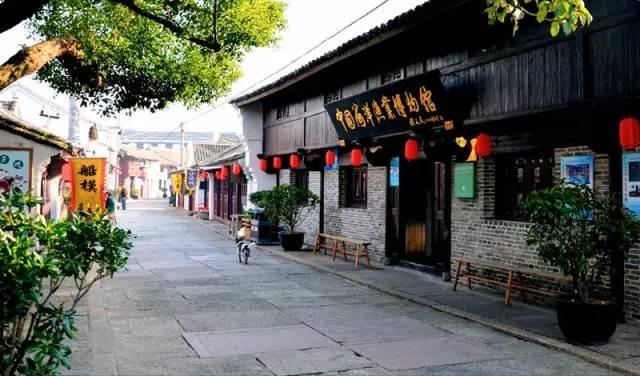 江西崇义:早熟油菜开花,4月份可收获